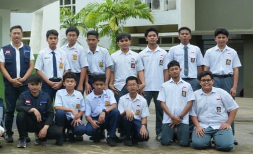 Santri Shohwatul Is’ad Mulai Nyemplung ke Dunia Robotik — Belajar Teknologi Cara Asyik! - Artikel Rannu Robotic